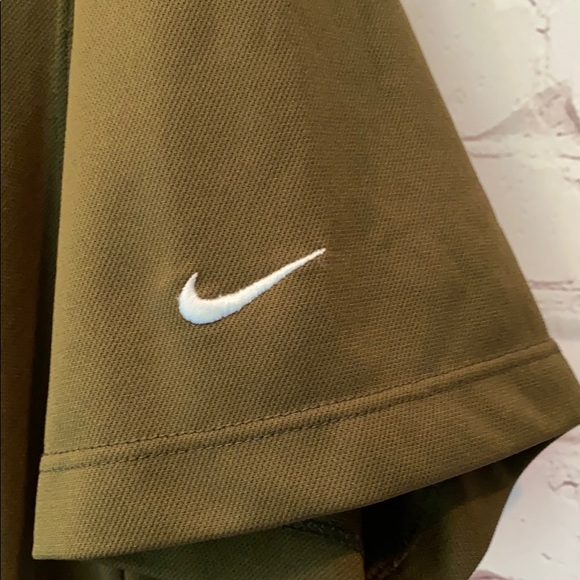 Nike Fit Dry Golf Polo in Olive Green size M - Picture 3 of 4